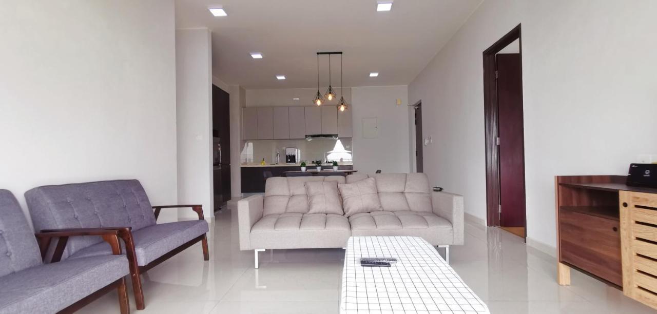 Superb Seaview Royal Strand Danga Bay Country Garden Apartment Johor Bahru Exterior photo